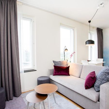 Apartdirect Aelvsjoe Stockholm Exterior photo