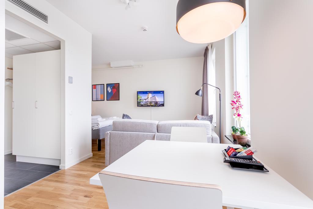 Apartdirect Aelvsjoe Stockholm Exterior photo