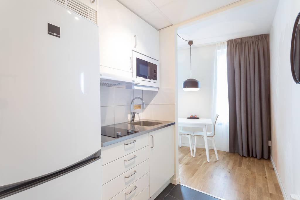Apartdirect Aelvsjoe Stockholm Exterior photo