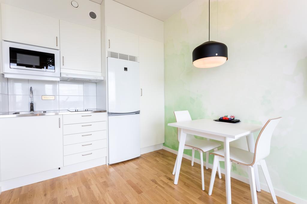 Apartdirect Aelvsjoe Stockholm Exterior photo