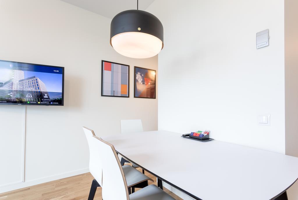 Apartdirect Aelvsjoe Stockholm Exterior photo