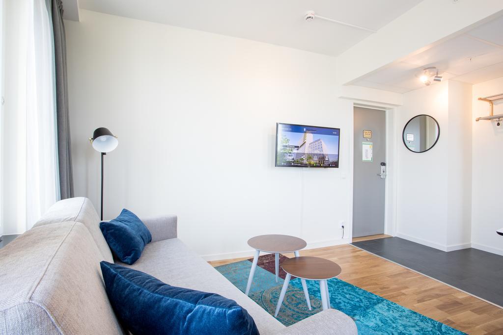 Apartdirect Aelvsjoe Stockholm Exterior photo