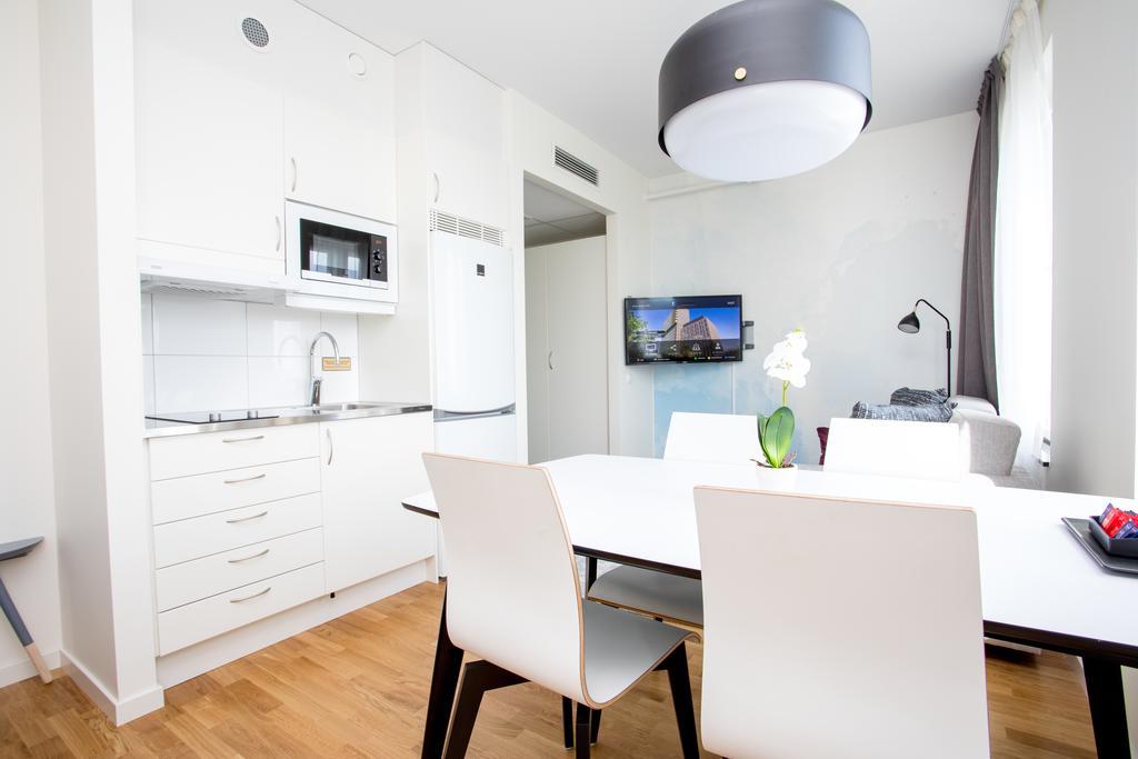 Apartdirect Aelvsjoe Stockholm Exterior photo